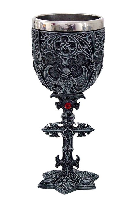 Black Vampires, Pagan Halloween, Black Vampire, Fantasy Gifts, Red Jewel, Gothic Design, Vampire Bat, Wine Goblets, Gothic Decor