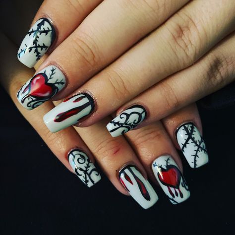 Spooky Valentines Day Nails, Horror Valentines Nails, Emo Valentines Nails, Spooky Valentines Nails, Goth Valentines Nails, Gothic Valentines Nails, Character Nails, Valentines Nail, Holloween Nails