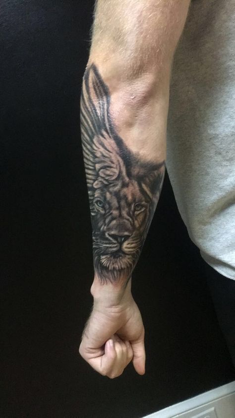 Lion/ angel wing tattoo Lion Wings Tattoo, Lion Angel Tattoo, Lion With Wings Tattoo, Winged Lion Tattoo, Lion Angel, Lion With Wings, Small Angel Wing Tattoo, Lion Back Tattoo, Angel Wing Tattoo