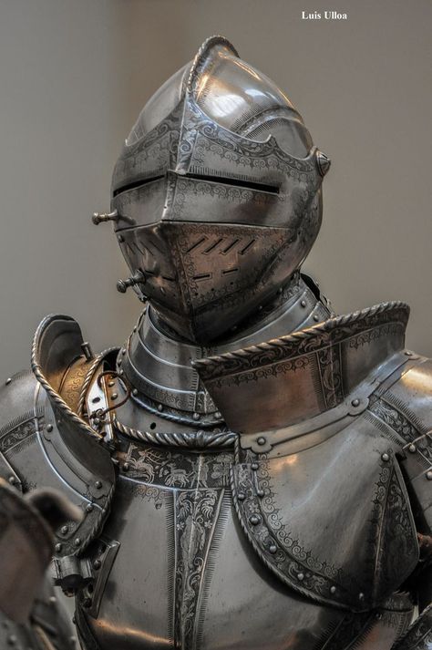 Knight Outfit, Armor Drawing, Viking Armor, Century Armor, Historical Armor, Knight Art, Knight Armor, Arm Armor, Suit Of Armor