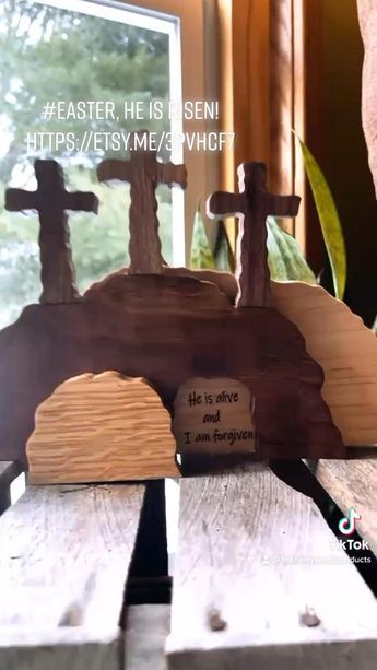 Christian Woodworking Projects, Jesus Resurrection Craft, Jesus Easter Decor, Easter Resurrection Scene, Christ Centered Easter Decorations, Resurrection Art, Christian Easter Decor, Easter Wood Projects, Easter Tomb