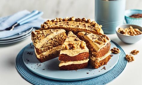 Coffee and Walnut Cake Recipe: This coffee and walnut cake is a quick and easy recipe to bake up, perfect for sharing with friends!- One of hundreds of delicious recipes from Dr. Oetker! Coffee And Walnut Loaf Cake, Mini Coffee And Walnut Cakes, Nigella Coffee And Walnut Cake, Coffee And Walnut Cake Decoration, Vegan Coffee And Walnut Cake, Classic Coffee Cake, Butterscotch Cake, Coffee And Walnut Cake, Specialty Food Store