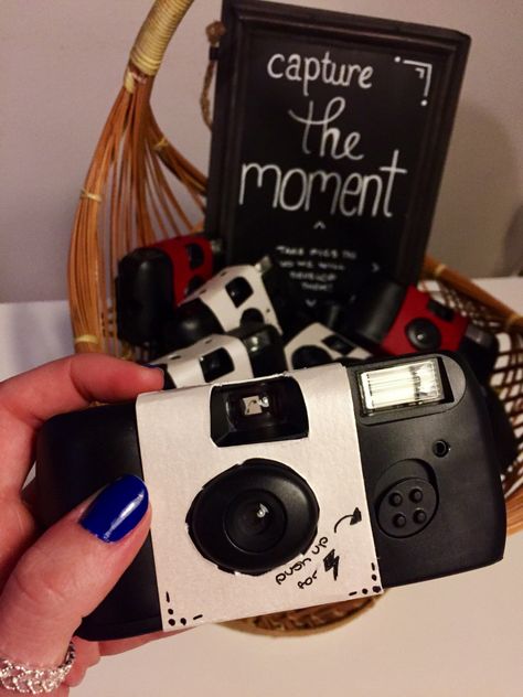 Photography Themed Party, Disposable Camera Cover, Camera Crafts, Disposable Camera Wedding, Disposable Cameras, Diy Camera, Disposable Camera, Camera Cover, 18th Birthday Party