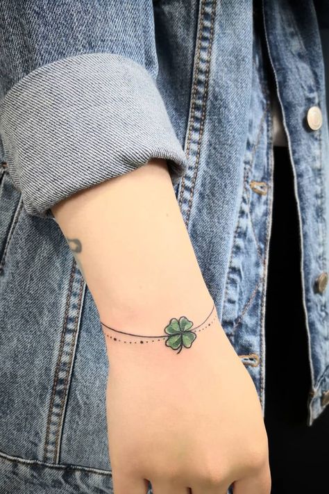 Leaf Wrist Tattoo, 4 Leaf Clover Tattoo, Leaf Clover Tattoo, Ireland Tattoo, Korean Aesthetics, Four Leaf Clover Tattoo, Clover Tattoo, Shamrock Tattoos, Tattoo On Wrist