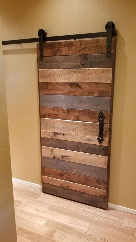 Gate Decor Ideas Outdoor, Sliding Gate Ideas, Stairs Gate, Rustic Closet, Red Barn Door, Gate For Stairs, Old Gates, Gate Wall Design, House Main Door