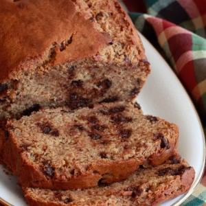 Bread Archives - The Daring Gourmet Oatmeal Quick Bread, Persnickety Plates, Zucchini Banana, Quick Bread Recipe, Buttermilk Waffles, Peanut Butter Banana Bread, Swirl Bread, Carrot Cookies, Cinnamon Swirl Bread