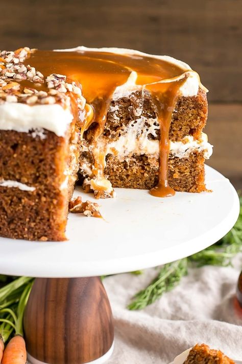 Cross-section of the cake showing gooey caramel dripping down. Maple Caramel Carrot Cake, Salted Caramel Carrot Cake, Fall Carrot Cake, Carrot Cake With Caramel, Carrot Cake Trifle, Caramel Carrot Cake, Caramel Cream Cheese Frosting, Spiced Carrot Cake, Maple Caramel