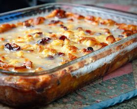 Amaretto Custard, Bread Pudding With Custard, Wheat French Bread Recipe, Amaretto Bread, Custard Bread Pudding, Custard Bread, Pudding Custard, Caramel Apple Crumble, Homemade Pita Bread