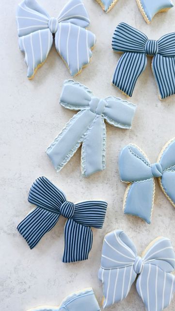 Home Baking Recipes, Fancy Sugar Cookies, Girly Party Ideas, Royal Iced Cookies, Blue Cookies, Coastal Theme, Winter Cookie, Sugar Cookie Designs, 25 Days Of Christmas