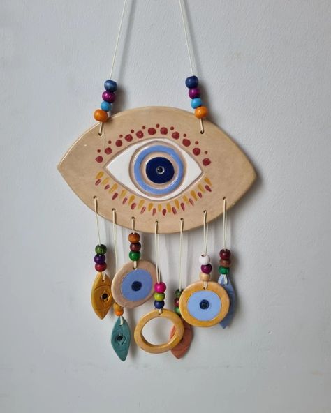 Evil Eye Wall Decor Diy, Evil Eye Diy, Clay Wall Decor, Ceramic Evil Eye, Clay Witch, Clay Eye, Ceramic Eye, Handmade Evil Eye, Clay Crafts Air Dry