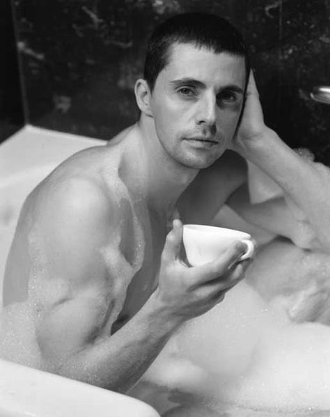 Matthew William Goode, Sydney Rose, Manifest Your Life, Brideshead Revisited, Alan Turing, Matthew Goode, Discovery Of Witches, Handsome Older Men, Take A Bath