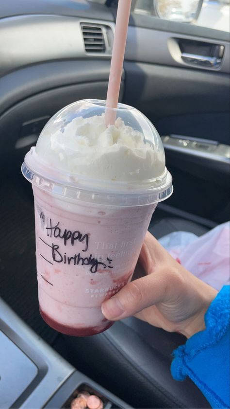 birthday, bday, birthday starbucks, bday starbucks, frappe Starbucks Happy Birthday, Birthday Starbucks Drinks, Starbucks Birthday Drink, Birthday Starbucks, 18th Birthday Candles, Starbucks Frappe, Starbucks Birthday, Free Birthday Gifts, Birthday Drinks