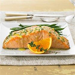 Citrus Salmon, Rosemary Salmon, Sea Salt Recipes, Herb Salmon, Dinner Fish, Broiled Fish, Salmon Filet, Juicy Steak, Roasted Salmon