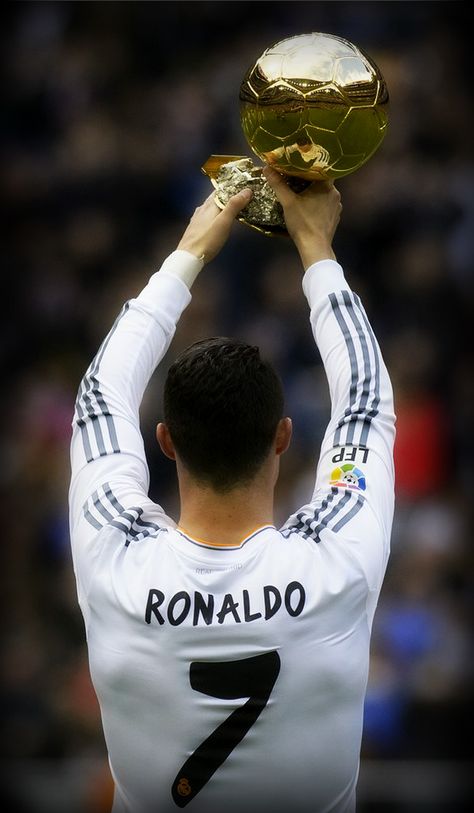 Ronaldo Ronaldo Real Madrid, Ronaldo Cristiano, Ronaldo Real, Ronaldo Football, Cristiano Ronaldo Wallpapers, Ronaldo Wallpapers, Ronaldo Cr7, Bad Girl Quotes, Cristiano Ronaldo 7