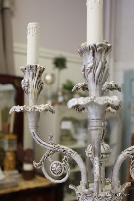 Maison Decor: Silver and grey for a gold candelabra lamp Candelabra Lamp, Gold Candlesticks, Painting Trim White, Chandelier Makeover, Gold Candelabra, Outdoor Lighting Design, Diy Outdoor Lighting, Shell Mirror, Gilding Wax