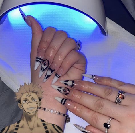 One Punch Man Nails, Sukuna Nails Acrylic, Sakuna Jujutsu Nails, Sukuna Nail Ideas, Sukuna Inspired Nails, Satosugu Nails, Acrylic Nails Anime, Anime Nails Acrylic, Jujutsu Kaisen Nails