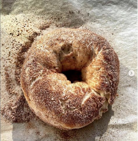 Easy Cinnamon Sugar Bagel - Taylor Likes Cinnamon Sugar Bagels, Greek Yogurt Bagels, Yogurt Bagels, Spiced Cashews, Buffalo Chicken Tacos, Diy Cinnamon, Feta Chicken, Healthy Greek Yogurt, Salad Sauce