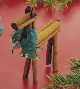 Image result for reindeer cinnamon stick christmas ornament ideas Cinnamon Stick Reindeer, Stick Reindeer, Cinnamon Sticks Ornaments, Cinnamon Sticks Christmas, Country Woman, Crafts Love, Christmas Giveaway, Woman Magazine, Village Christmas