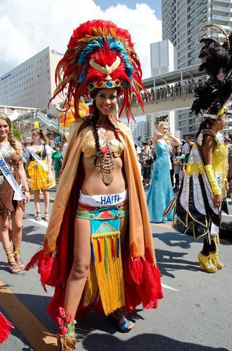 Miss #Haiti 2011, Anedie Azael Haiti Carnival Costumes, Haiti Kanaval, Haiti Carnival, Haitian Flag Clothing, Haiti Fashion, Vintage Haiti, Haitian Clothing, Haiti History, Jamaican People