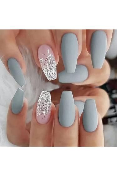 Grey Matte Nails, Grey Nail Art, Grey Nails, Unghie Sfumate, Coffin Nails Matte, Short Square Nails, Matte Nails Design, Gray Nails, Short Nail Designs