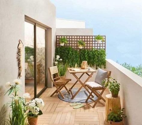 Klein Balkon Decor, Apartemen Studio, Exterior Balcony, Balcony Design Ideas, Balcony Ideas Apartment Outdoor, Small Balcony Garden, Terrace Decor, Rooftop Terrace Design, Small Balcony Design