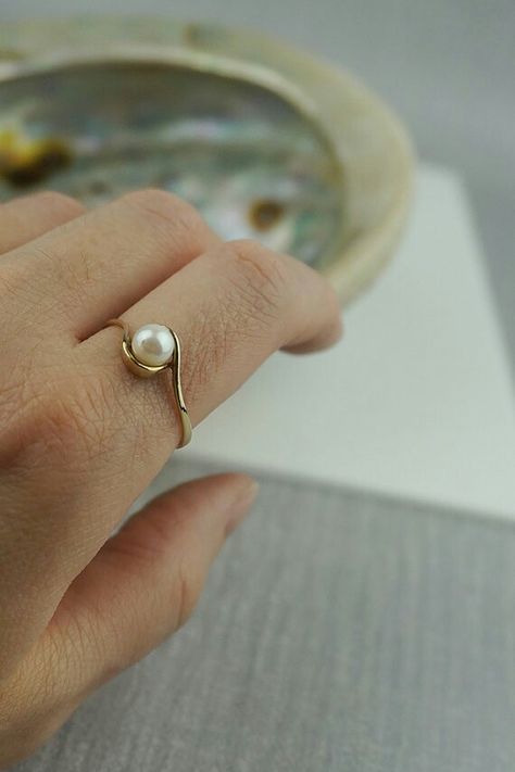 Pearl Ring Design, Pearl Ring Simple, Vintage Pearl Ring, Gold Ring Simple, Stone Ring Design, Pearl Rings Vintage, White Pearl Ring, Silver Pearl Ring, Date Stamp