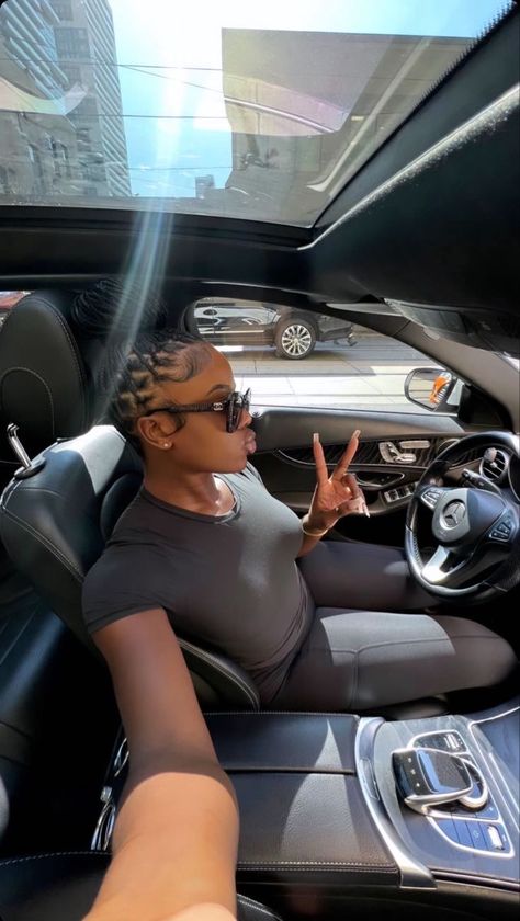 Girls Driving, Vision Board Photos, Rich Girl Lifestyle, Black Femininity, Luxury Lifestyle Dreams, Best Version Of Yourself, Future Lifestyle, Dream Lifestyle, Women Lifestyle