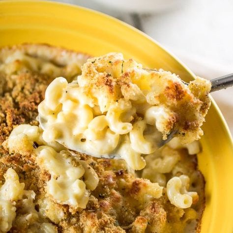 Gruyère and White Cheddar Mac and Cheese - Olivia's Cuisine Cheddar Mac And Cheese Recipe, White Cheddar Mac And Cheese, Beer Mac And Cheese, Gourmet Mac And Cheese, Mac And Cheese Sauce, Cheddar Mac And Cheese, Bake Mac And Cheese, Making Mac And Cheese, Baked Mac N Cheese