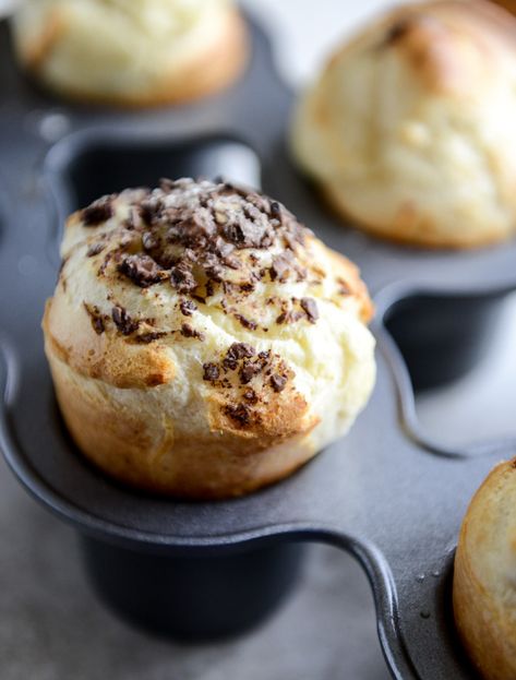 Minnesota State Fair Food, Bourbon Whipped Cream, Popover Recipe, Yorkshire Pudding Recipes, State Fair Food, Vanilla Bourbon, Chocolate Chunk, Fair Food Recipes, Muffin Tin