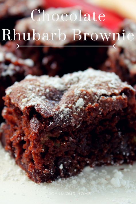 Rhubarb Brownies, Rhubarb Muffins, Rhubarb Desserts, Rhubarb Cake, Delicious Brownies, Rhubarb Recipes, Food Cakes, Brownie Recipes, Fruit Recipes