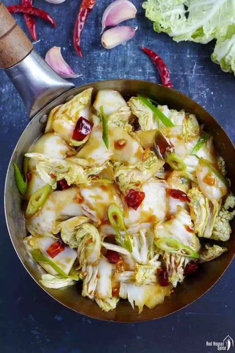 Stir Fry Napa Cabbage, Napa Cabbage Recipes, Beef Dumplings, Sour Cabbage, Steamed Cabbage, Chinese Bbq Pork, Cabbage Seeds, Cabbage Stir Fry, Homemade Dumplings