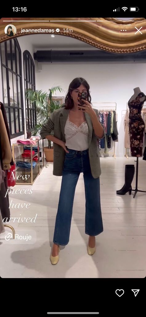 Jeanne Damas Skirt, Jeanne Damas Blazer Outfit, Jeanne Damas Rouje, Rouje Style, Damas Style, Jeanne Damas Style, Style Français, Jeanne Damas, Dream Style