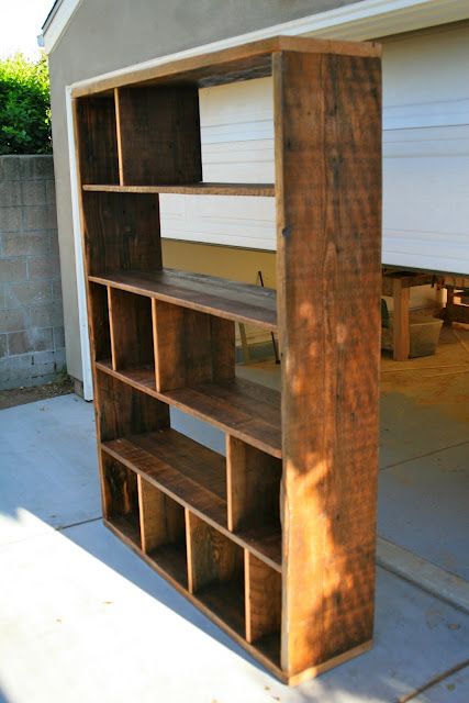 Bookcase ideas Bookcase Ideas, Bookcase Diy, Wood Bookshelves, Diy Furniture Bedroom, Bookshelf Design, Repurposed Wood, Wooden Bookcase, Wood Bookcase, Bookshelves Diy