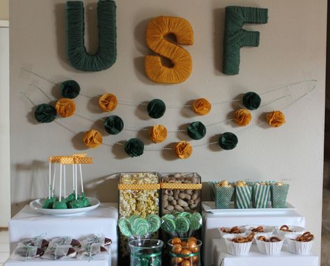 For an in-house tailgate if game day is away! @Mitchell Weinstein of South Florida #USF #gameday #tailgating #collegefootball #decor #tailgate Lsu Tailgate Party, Mississippi State Tailgate Decorations, Uf Tailgate, Psu Tailgate, Jmu Tailgate, Football Viewing Party, Winter Graduation, Usf Bulls, College Tailgating