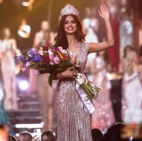 Pageant Aesthetic, Harnaaz Sandhu, Miss Universe Gowns, Miss Universe India, Miss Universe Crown, Lara Dutta, Sushmita Sen, Pageant Girls, Famous Dress