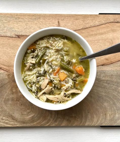 Low Fodmap Chicken Soup with Lemon - Low Histamine and SIBO Friendly Low Fodmap Chicken Soup, Fodmap Chicken Soup, Low Fodmap Chicken And Rice, Low Fodmap Soup Recipes, Low Fodmap Soup, Lowfod Map, Soup With Lemon, Fodmap Chicken, Fodmap Recipes Dinner