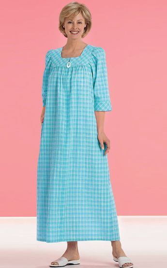 Monotone Plaid Robe Cotton Night Dress, Nightgown Pattern, Night Gown Dress, Easy Dress Sewing Patterns, Muumuu Dress, Salwar Designs, Linen Fashion, Kurti Neck Designs, Night Dress For Women