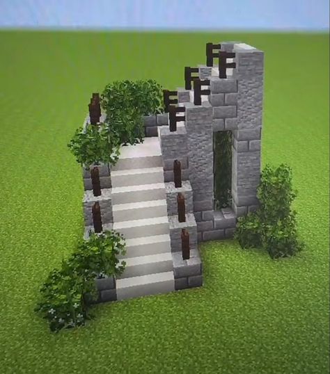 creds to @/ sillyblocks on TikTok Minecraft Staircase, Minecraft Welten, Case Minecraft, Minecraft Garden, Rumah Minecraft Sederhana, Minecraft Mansion, Minecraft House Plans, Bangunan Minecraft, Minecraft Farm