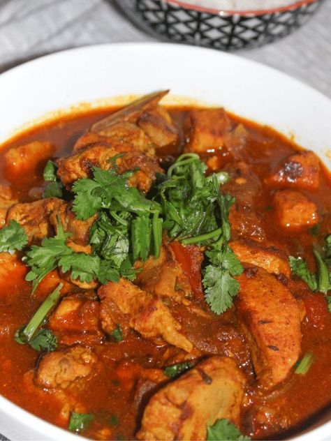 Easy Pork Curry Without Coconut Milk Pork Curry Recipes Simple, Curry Pork Recipes, Pork Curry Recipes, Curry Pork Tenderloin, Curry Without Coconut Milk, Potato Cauliflower Curry, Curry Pork, Pork Curry, Chinese Pork