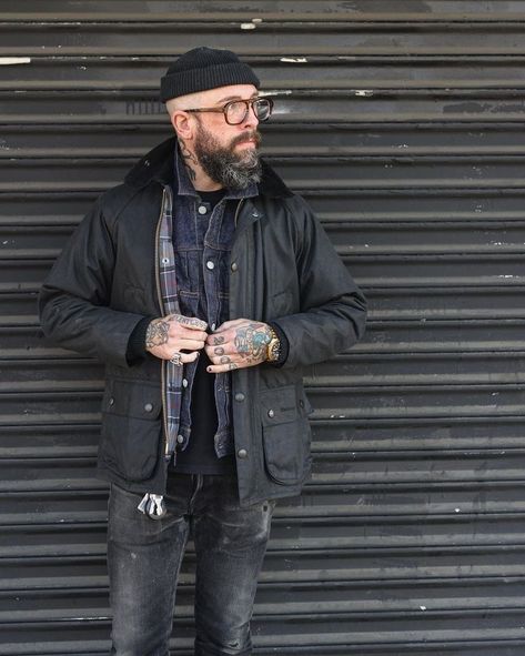 Barbour Style Men, Mens Layering Outfits, Barbour Jacket Outfit, Barbour Jacket Mens, Belstaff Style, Polo Ralph Lauren Outfits, Barbour Bedale, Barbour Style, Snake Oil