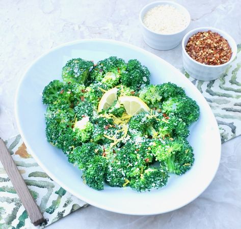 Tuscan Broccoli Tuscan Style Broccoli Recipe, Tuscan Broccoli Recipes, Tuscan Broccoli, Tuscan Food, Seasoned Broccoli, Tuscan Recipes, Honey Baked Ham, Roasted Brussel, Frozen Broccoli