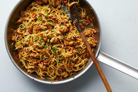 Spicy Sesame Noodles With Chicken and Peanuts | Free delivery on first order Sesame Noodles With Chicken, Spicy Sesame Noodles, Southern Macaroni And Cheese, Noodles With Chicken, Best Egg Salad Recipe, How To Cook Greens, Sesame Noodles, Peanut Recipes, Noodle Dish