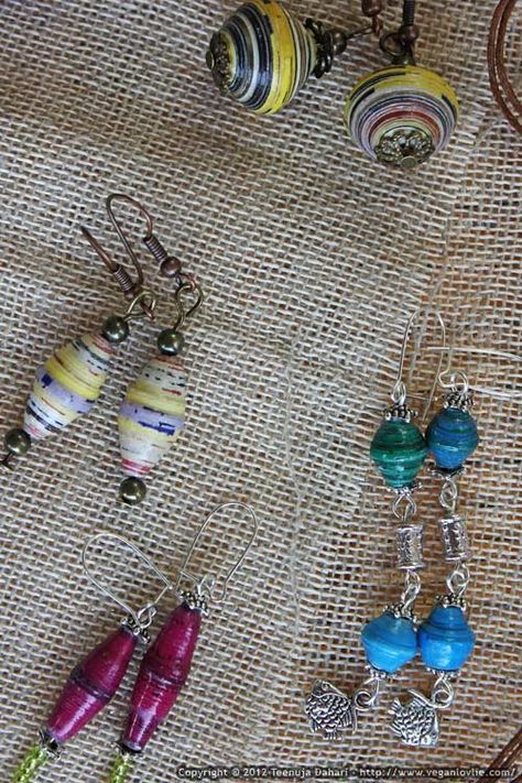 paper beads.  Bead making tutorial + inspiration on ways to use the beads Paper Bead Earring, Paper Bead Earrings Diy, Bead Making Tutorials, Paper Beads Tutorial, Paper Beads Diy, Paper Beads Template, Make Paper Beads, Quilled Jewellery, Paper Bead Jewelry