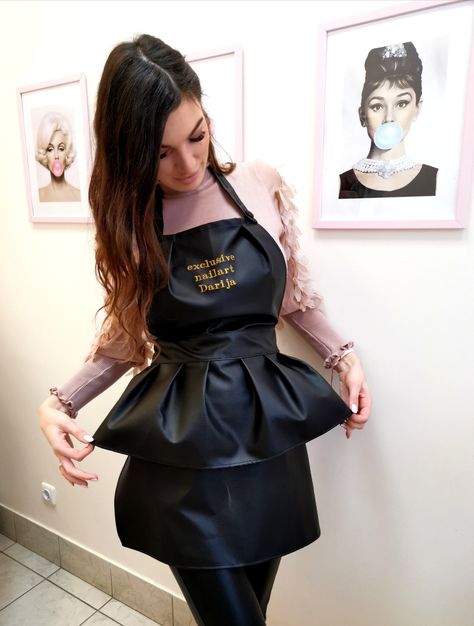 Hair Stylist Apron, Salon Uniform, Brown Apron, Hairstylist Apron, Salon Aprons, Stylists Aprons, Black Apron, Denim Apron, Work Aprons