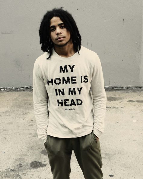 Meet Skip Marley: The Newest Musician From the Marley Clan - Vogue Marley Locs, Marley Brothers, True Confidence, Skip Marley, Loc Goals, Marley Family, Bob Marley Pictures, Damian Marley, Robert Nesta