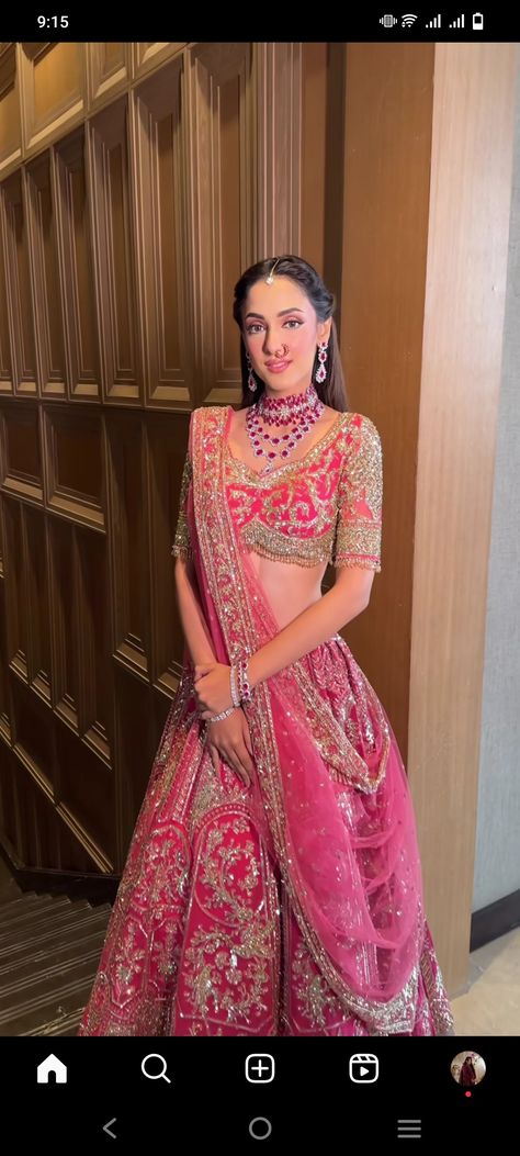 Latest Bridal Lehenga, Indian Sari Dress, Indian Outfits Lehenga, Wedding Lehenga Designs, Lehenga Designs Simple, Indian Bride Outfits, Wedding Frame, Traditional Indian Dress, Indian Fashion Saree