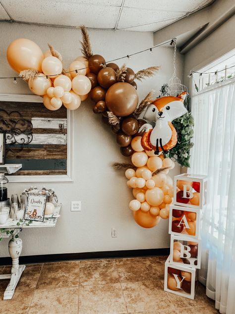 Forest Baby Shower Balloon Garland. Tan and Brown Balloon Garland. Woodland Baby Shower. Woodland Balloon Garland, Forest Theme Balloon Decoration, Forest Balloon Garland, Forest Balloon Arch, Baby Shower Forest, Woodland Balloon Arch, Fox Balloon Decor, Woodland Baby Shower Balloon Arch, Baby Shower Forest Theme