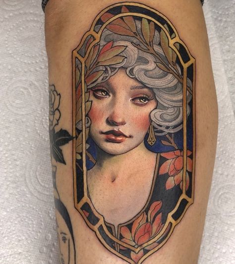 Neotraditional Flower Tattoo, Kozo Tattoo, Hannah Flowers, Hannah Tattoo, Tattoo Fairy, Art Nouveau Tattoo, Nouveau Tattoo, Neotraditional Tattoo, Knight Tattoo