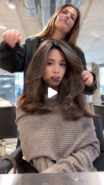 Tsutsumi Hoang, 90s Haircuts, Face Brightening, Caramel Latte, 90s Hairstyles, Asian Hair, Fall Hair Colors, Bad Hair Day, Elegant Hairstyles