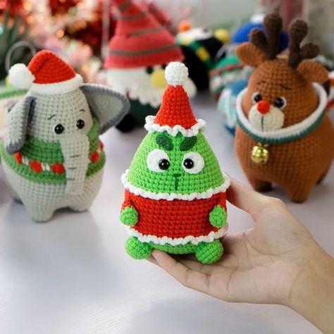 15 Free Vegetable Crochet Patterns Crochet Grinch, Pikachu Crochet, Single Crochet Decrease, Half Double Crochet Stitch, Crochet Decrease, Crochet Unicorn, Crochet Bookmarks, Crochet Stitches For Beginners, Gnome Patterns